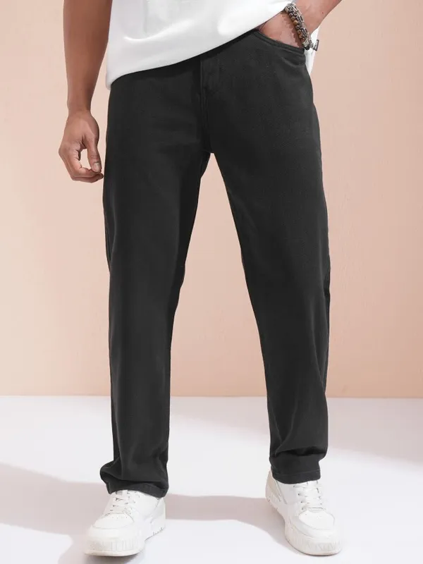 Highlander Men Black Relaxed Fit Jeans