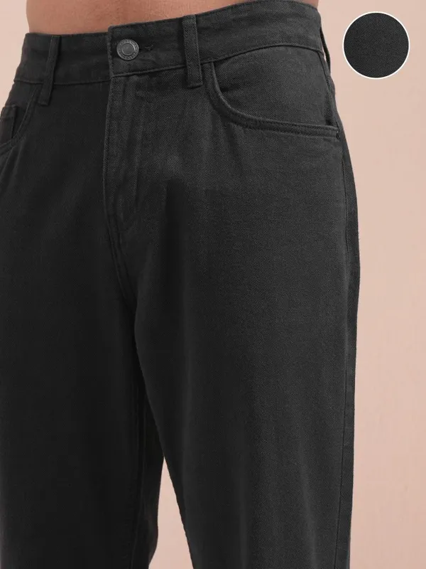 Highlander Men Black Relaxed Fit Jeans