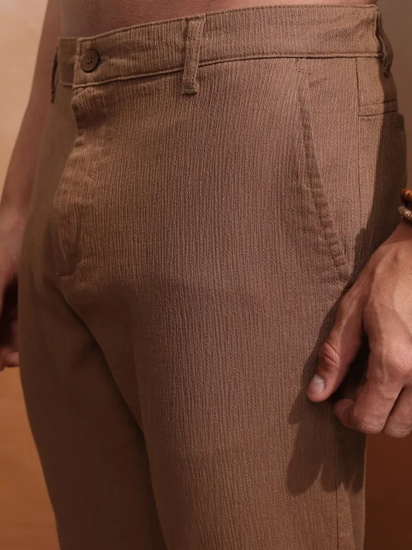 Highlander Men Brown Slim Fit Solid Chinos