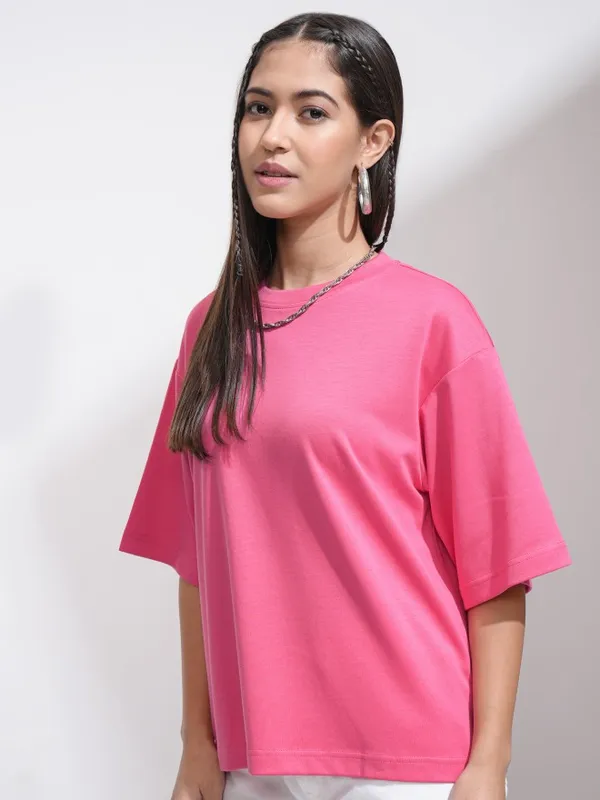 Tokyo Talkies Women Pink Solid Round Neck T-Shirt