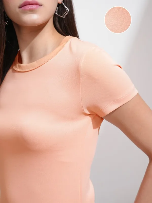Tokyo Talkies Women Peach Solid Round Neck T-Shirt