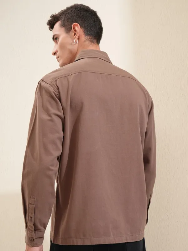 Highlander Men Brown Solid Oversized Fit Casual Shirt