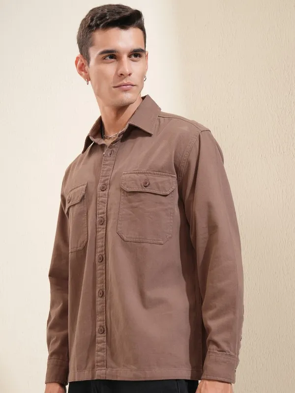 Highlander Men Brown Solid Oversized Fit Casual Shirt