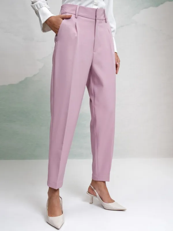 Tokyo Talkies Women Pink Solid Regular Fit Casual Trouser