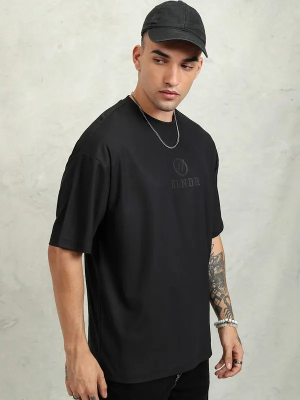 Highlander Men Black Printed Oversized Fit T-Shirt