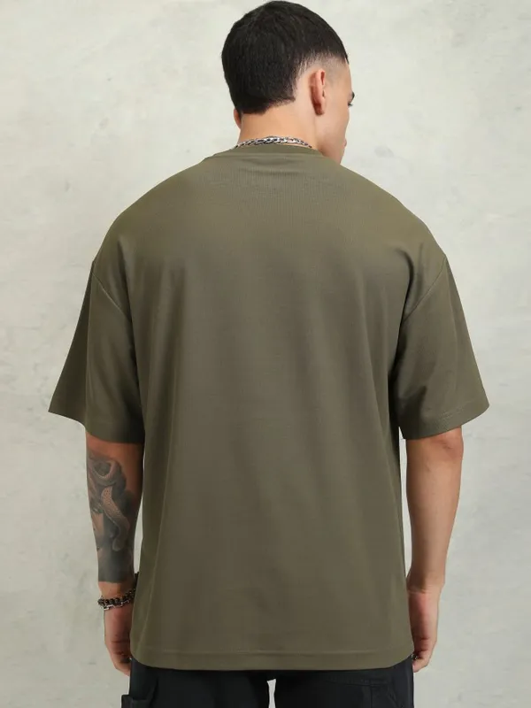 Highlander Men Olive Printed Oversized Fit T-Shirt