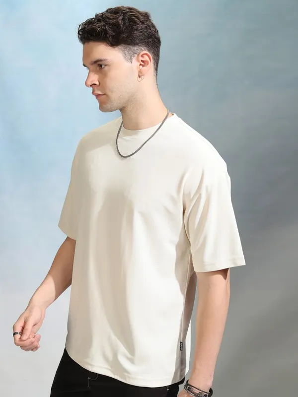 Highlander Men Cream Solid Round Neck Oversized Fit T-Shirt