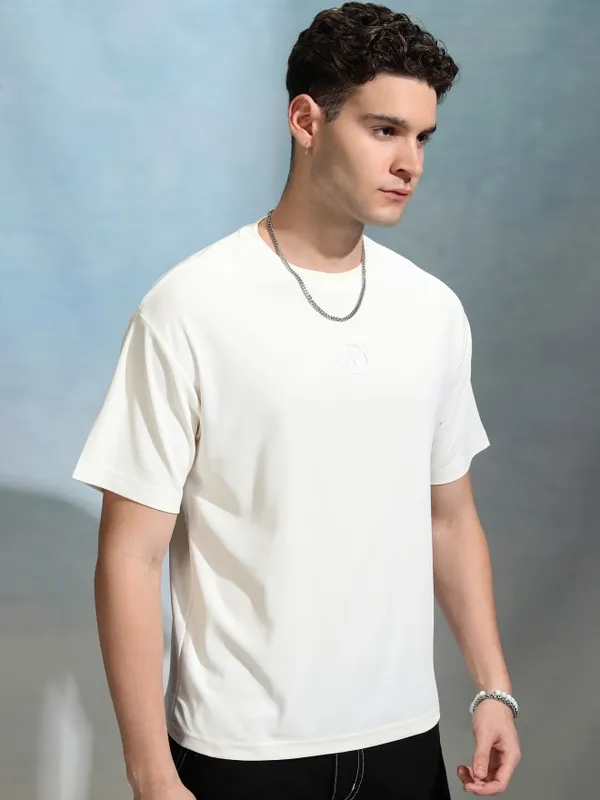 Highlander Men Off White Printed Round Neck Relaxed Fit T-Shirt