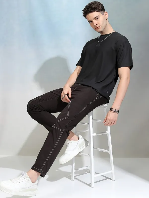 Highlander Men Black Printed Round Neck Relaxed Fit T-Shirt