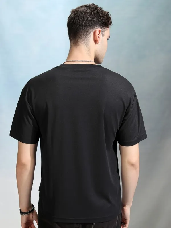 Highlander Men Black Printed Round Neck Relaxed Fit T-Shirt