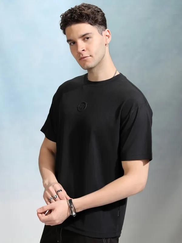 Highlander Men Black Printed Round Neck Relaxed Fit T-Shirt