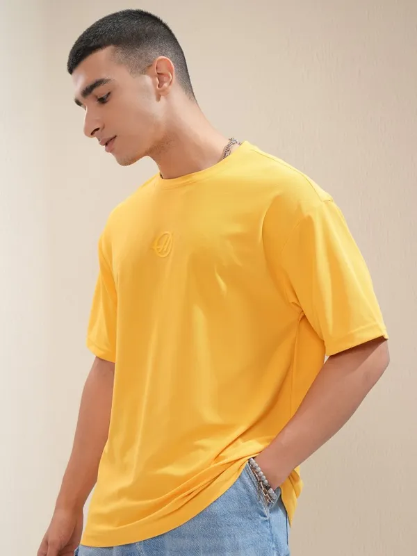 Highlander Men Yellow Printed Round Neck Relaxed Fit T-Shirt