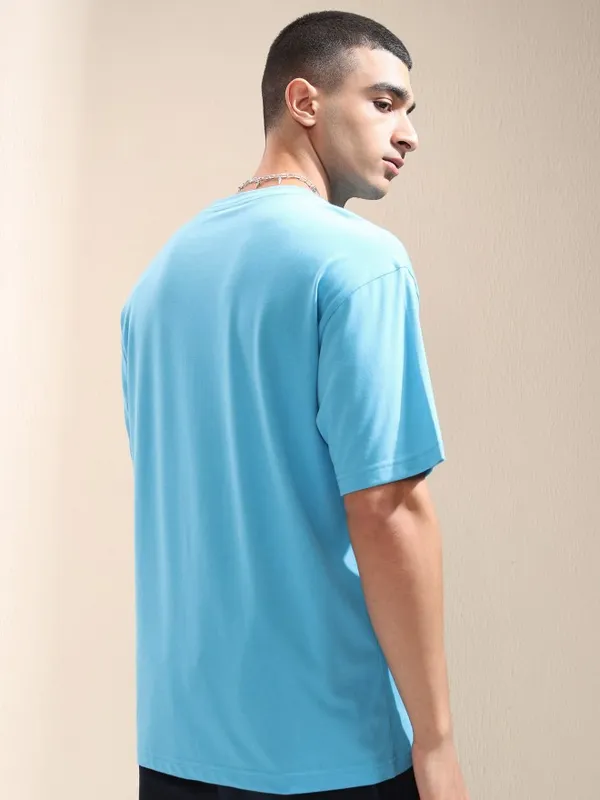 Highlander Men Turquoise Printed Round Neck Relaxed Fit T-Shirt