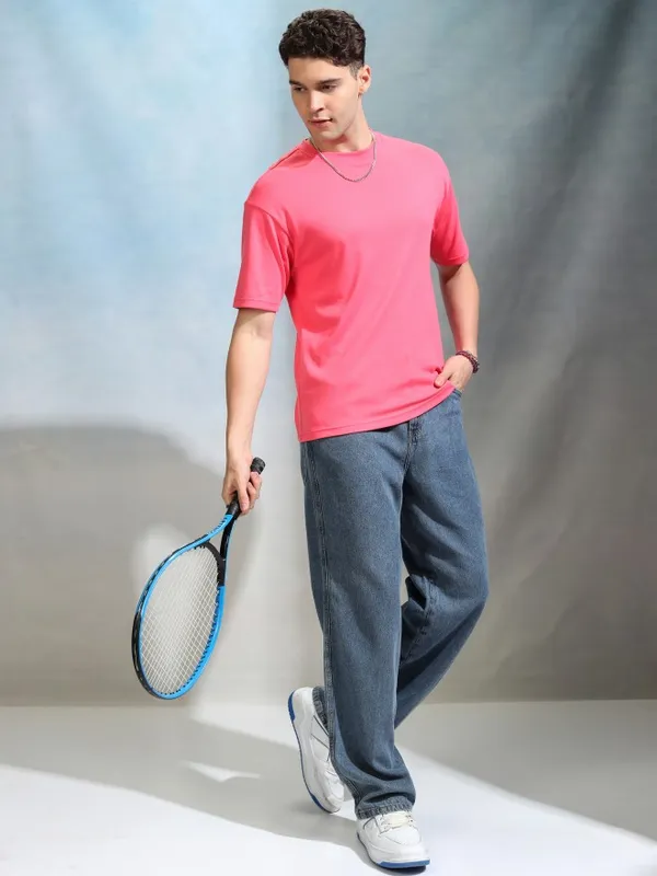 Highlander Men Rose Solid Round Neck Relaxed Fit T-Shirt