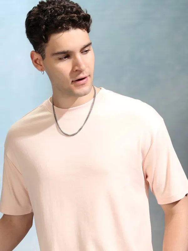 Highlander Men Peach Solid Round Neck Relaxed Fit T-Shirt
