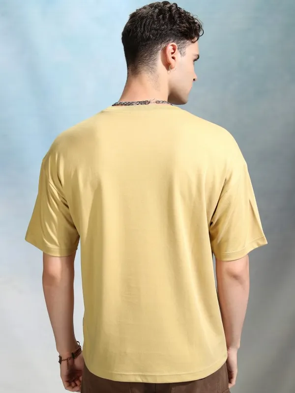 Highlander Men Yellow Solid Round Neck Oversized Fit T-Shirt