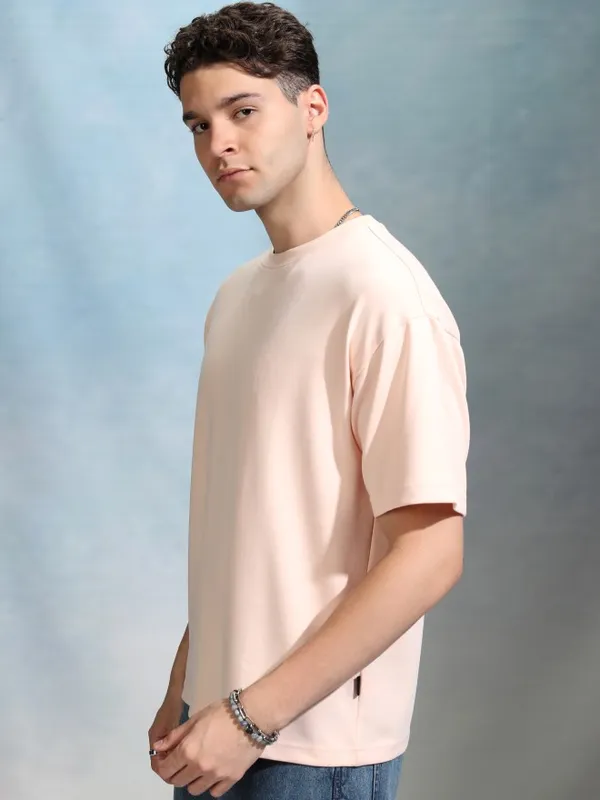 Highlander Men Peach Solid Round Neck Oversized Fit T-Shirt