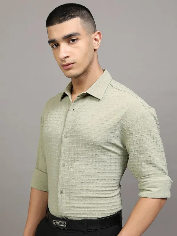 Highlander Men Green Textured Relaxed Fit Casual Shirt