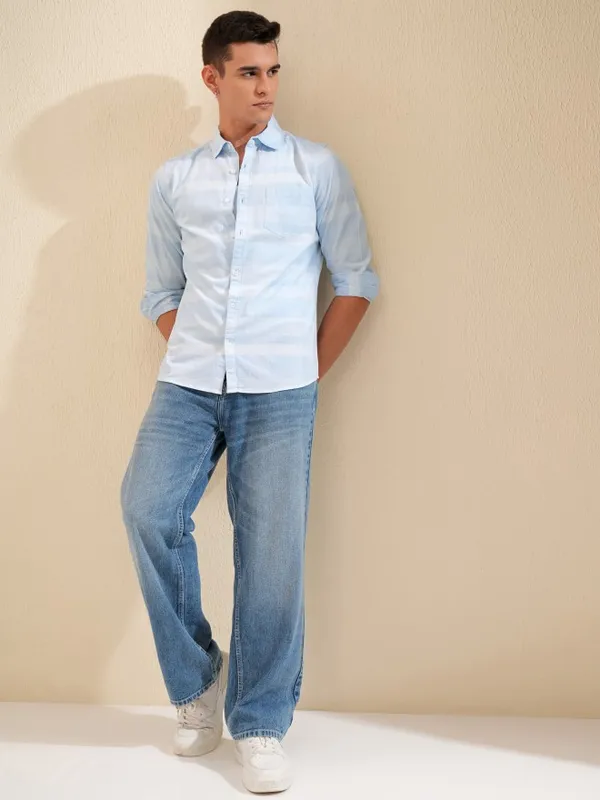 Highlander Men Blue Striped Regular Fit Casual Shirt