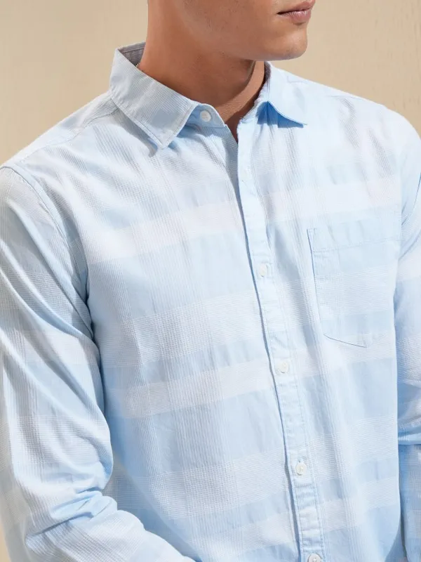 Highlander Men Blue Striped Regular Fit Casual Shirt
