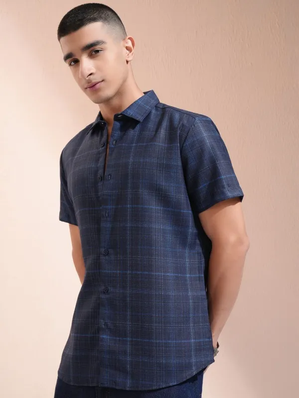 Highlander Men Navy Blue Checked Slim Fit Casual Shirt