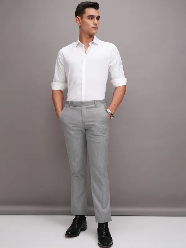 Highlander Men White Striped Slim Fit Casual Shirt