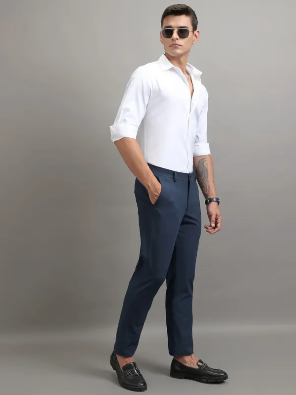 Highlander Men White Textured Slim Fit Casual Shirt