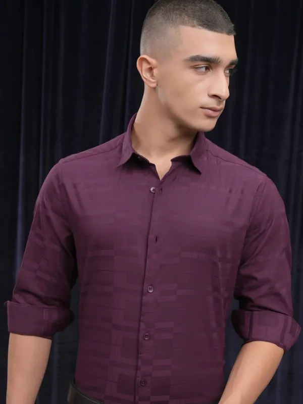 Highlander Men Burgundy Striped Slim Fit Casual Shirt