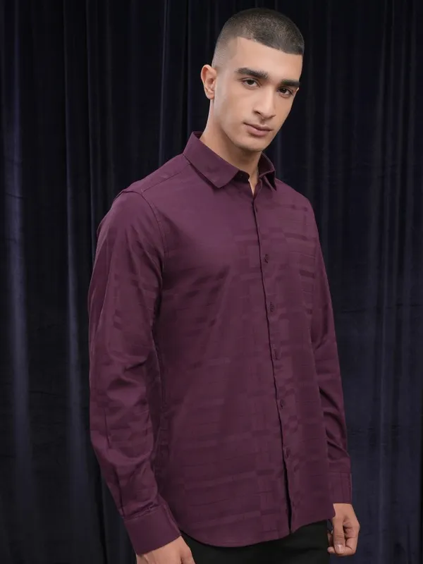 Highlander Men Burgundy Striped Slim Fit Casual Shirt