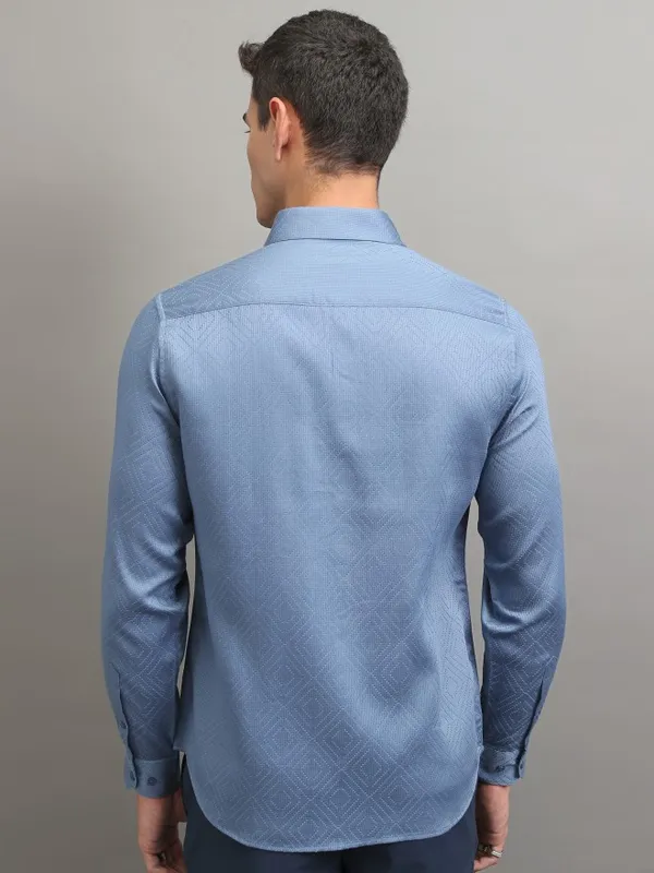 Highlander Men Blue Textured Slim Fit Casual Shirt