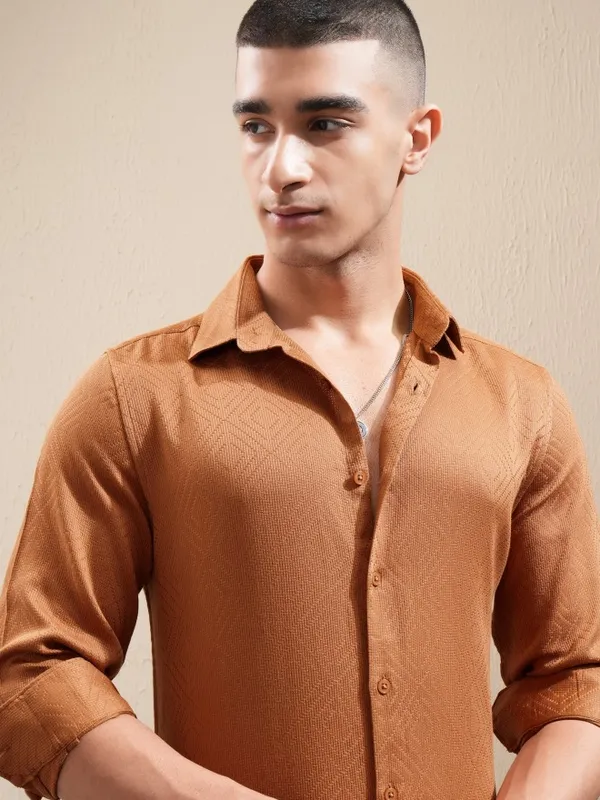 Highlander Men Brown Textured Slim Fit Casual Shirt