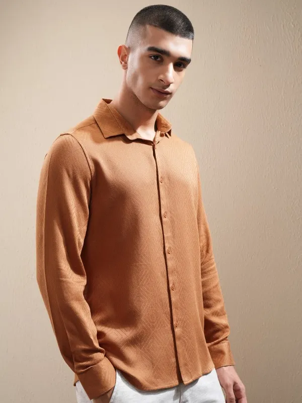 Highlander Men Brown Textured Slim Fit Casual Shirt