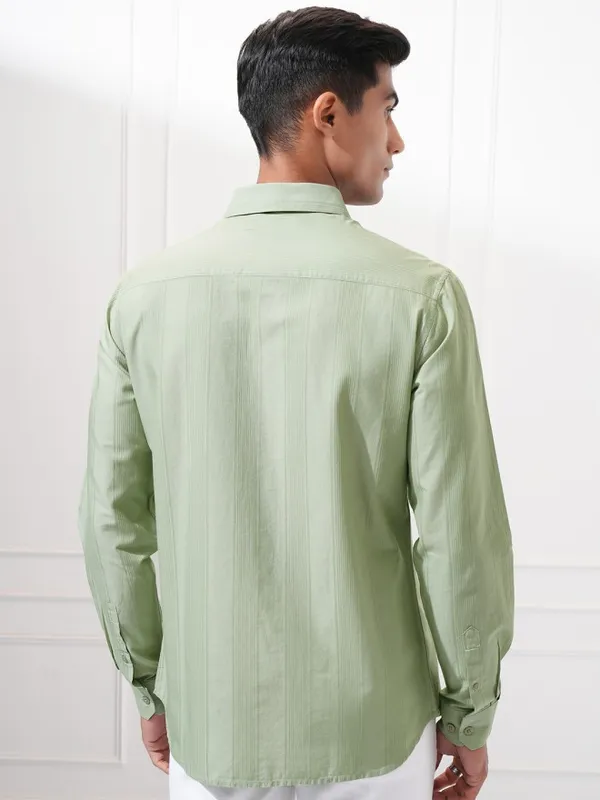 Highlander Men Green Striped Slim Fit Casual Shirt