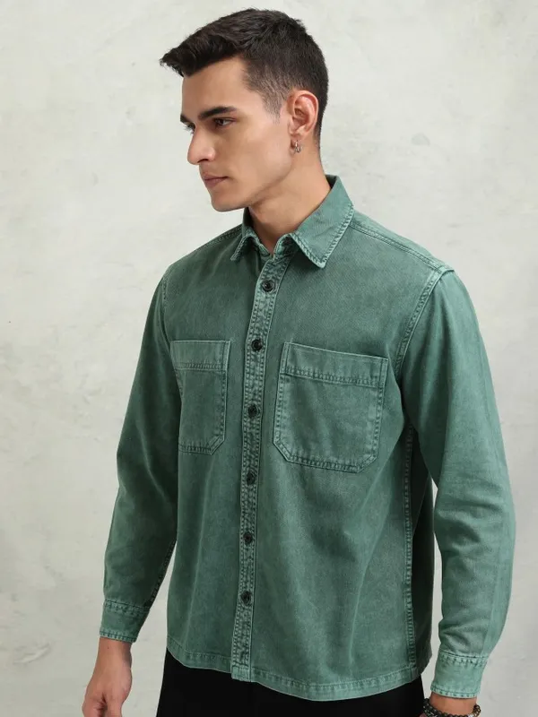 Highlander Men Green Faded Oversized Fit Casual Shirt