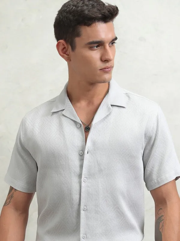 Highlander Men Grey Textured Relaxed Fit Casual Shirt