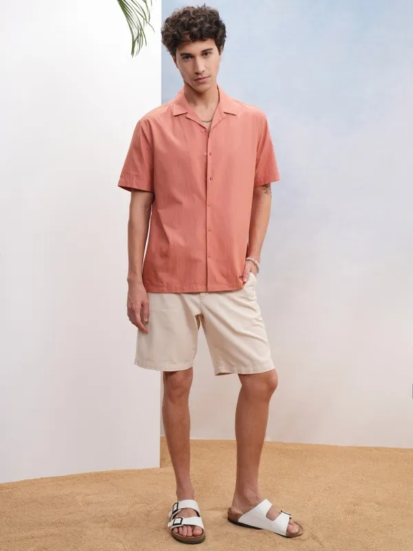 Highlander Men Peach Textured Relaxed Fit Casual Shirt