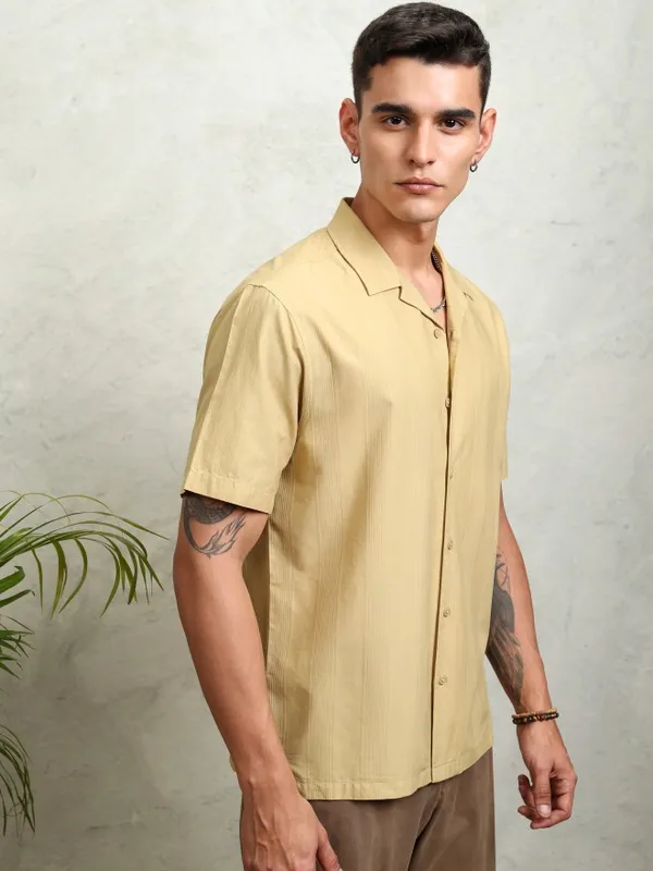 Highlander Men Mustard Solid Relaxed Fit Casual Shirt