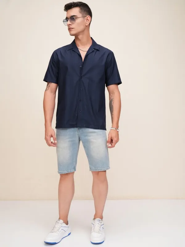 Highlander Men Navy Blue Textured Relaxed Fit Casual Shirt