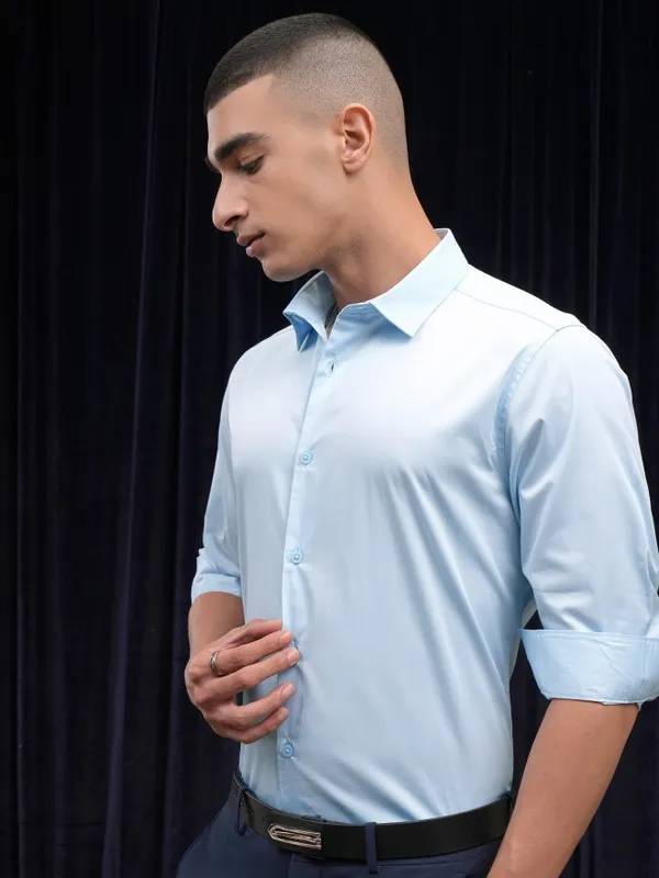 Highlander Men Blue Checked Slim Fit Casual Shirt