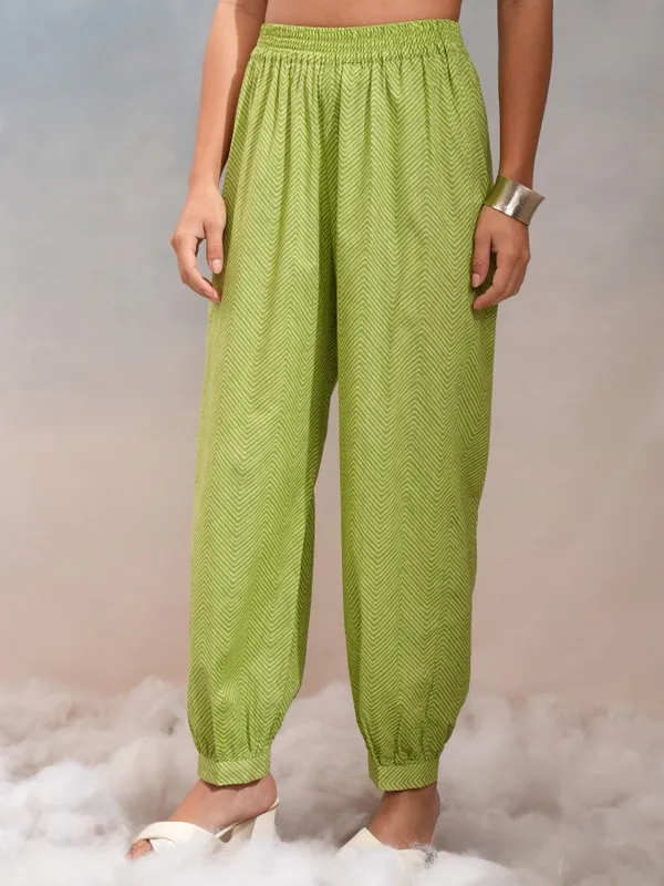 Vishudh Women Lime Green Printed Kurta Set - Kurta With Jogger And Printed Dupatta