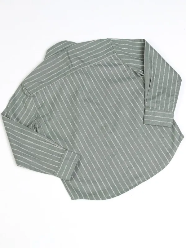 Hoop Boys Green Striped Slim Fit Casual Shirt