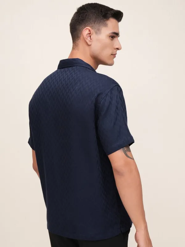 Highlander Men Navy Blue Textured Relaxed Fit Casual Shirt