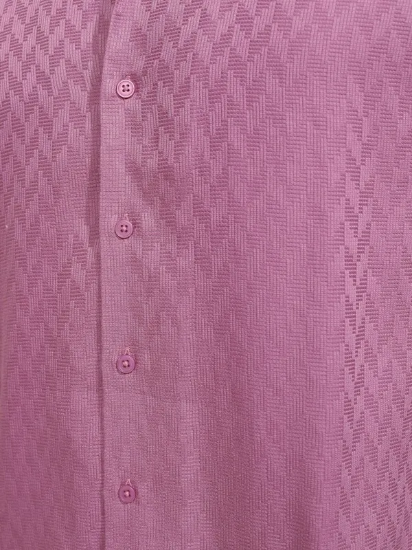 Highlander Men Pink Textured Relaxed Fit Casual Shirt