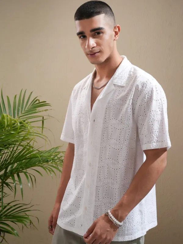 Highlander Men White Textured Relaxed Fit Casual Shirt