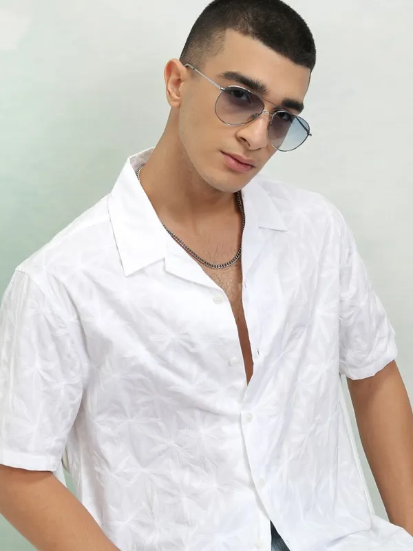 Highlander Men Black Embroidered Relaxed Fit Casual Shirt