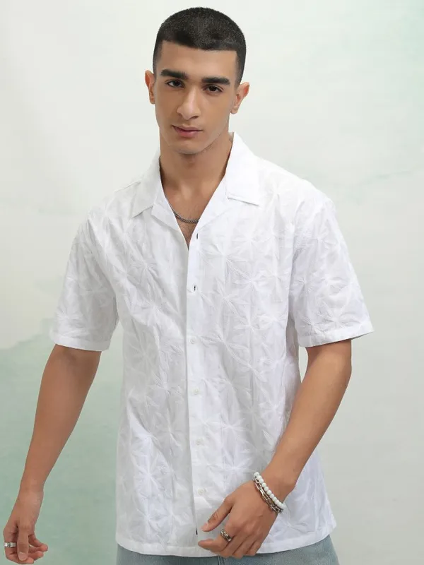 Highlander Men Black Embroidered Relaxed Fit Casual Shirt