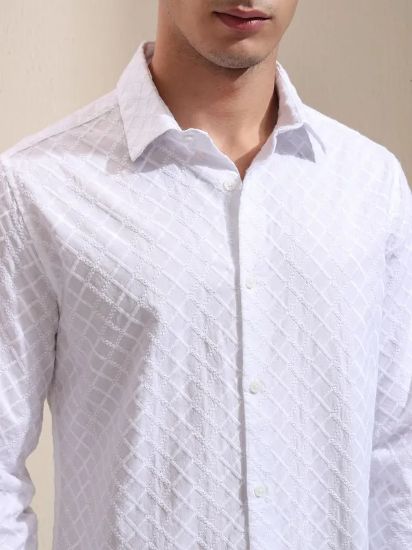 Highlander Men White Textured Slim Fit Casual Shirt