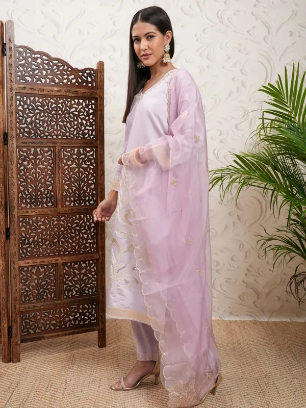 Vishudh Women Purple Embroidered Kurta With Trouser And Dupatta