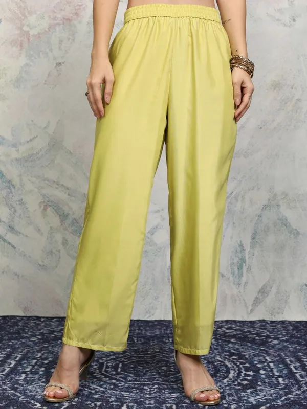 Women Kurta With Trouser And Dupatta