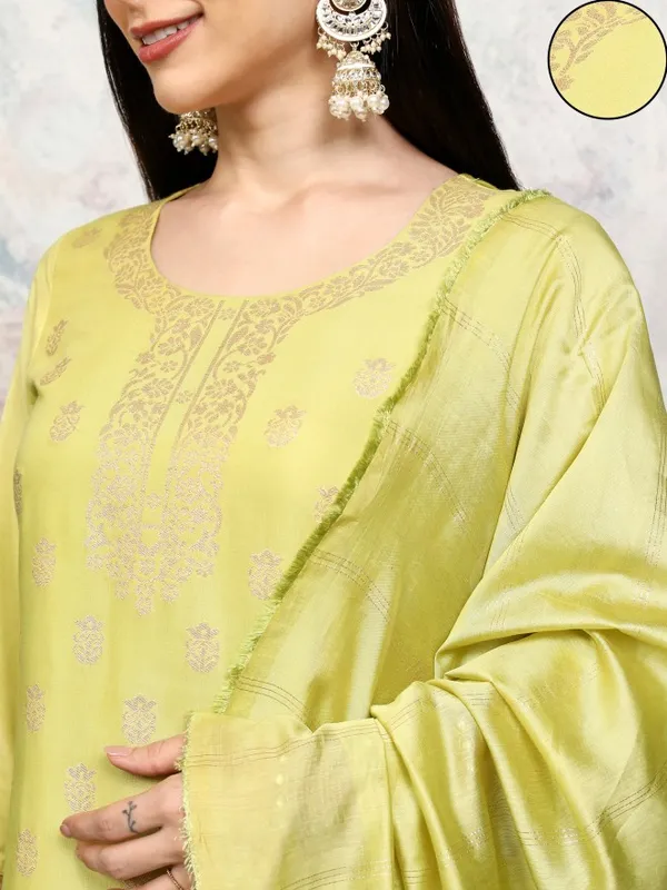 Vishudh Women Green Printed Kurta With Trousers And Dupatta